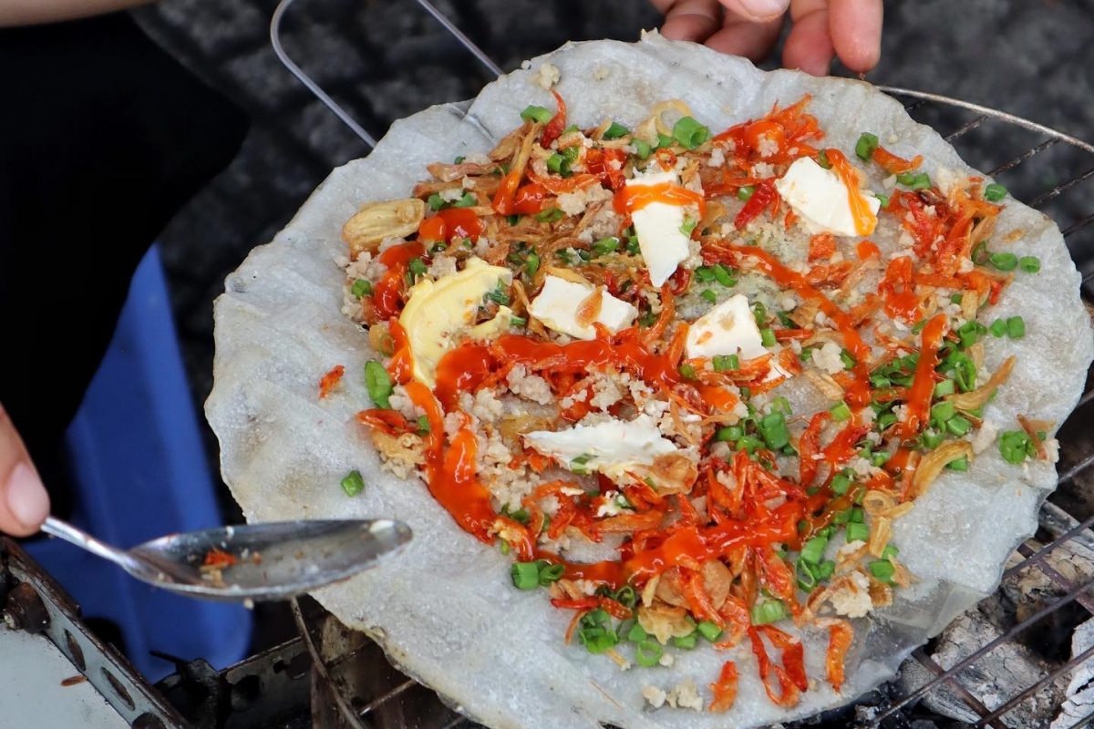 chợ đêm đà lạt nằm ở đường nào