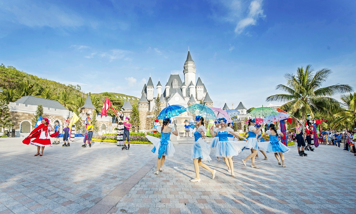 biểu diễn đường phố vinpearl nha trang