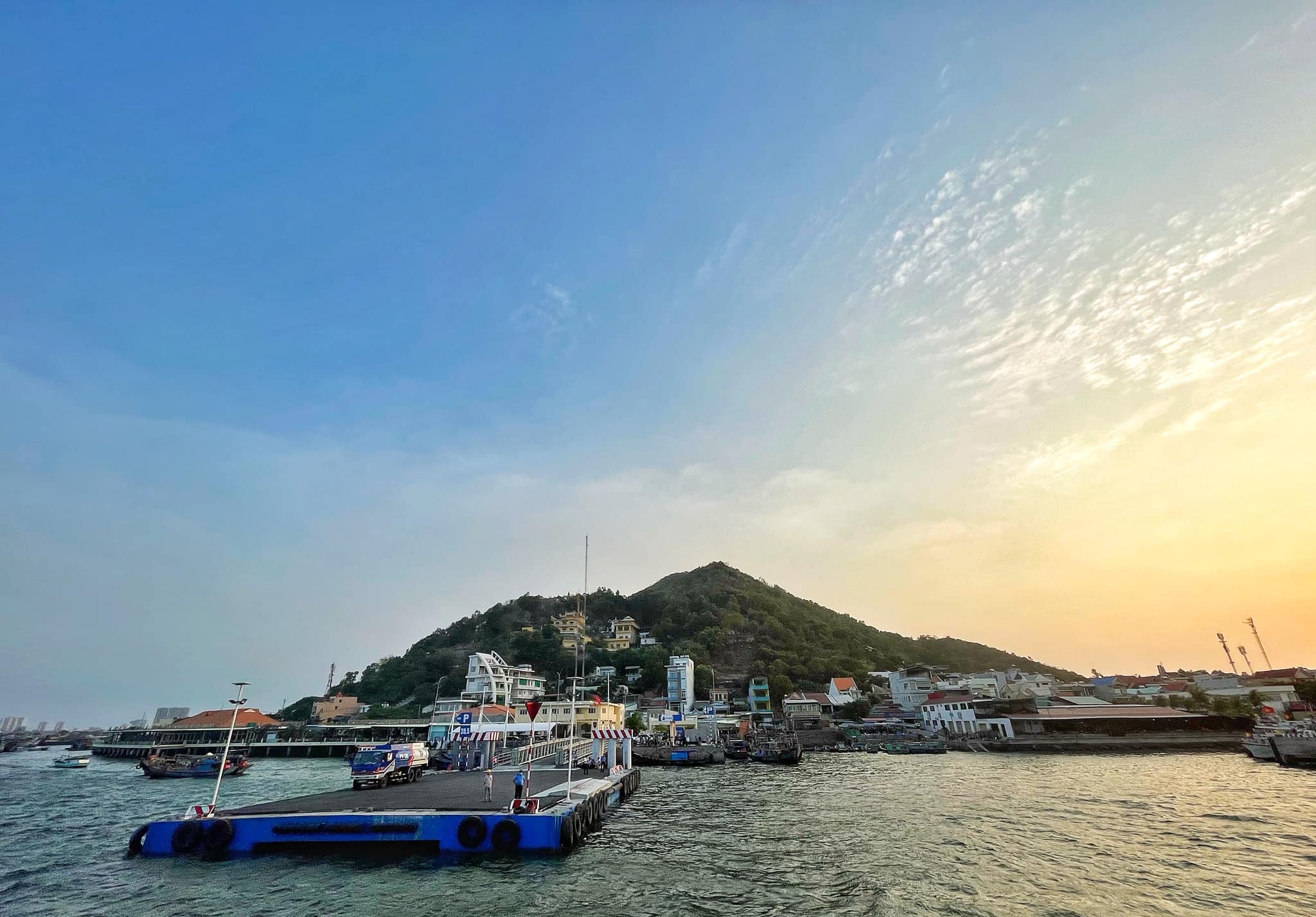 giá vé phà cần giờ - vũng tàu