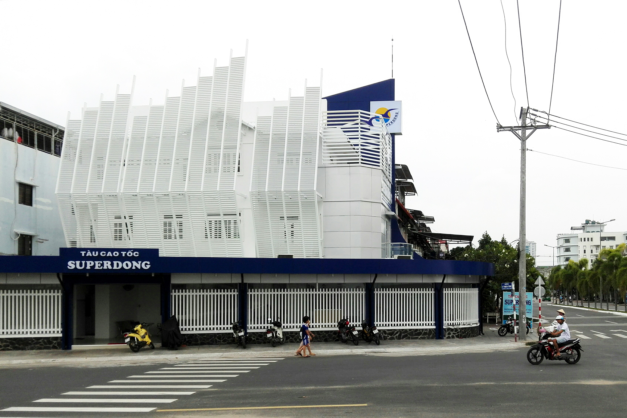 đi tàu ra phú quốc