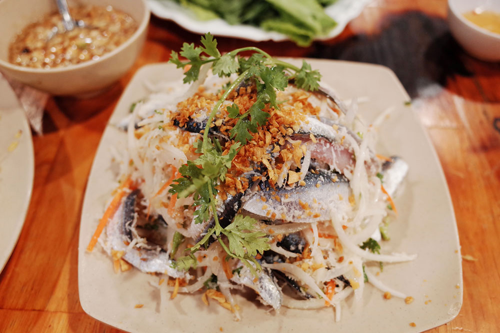 gỏi cá trích bãi sao phú quốc