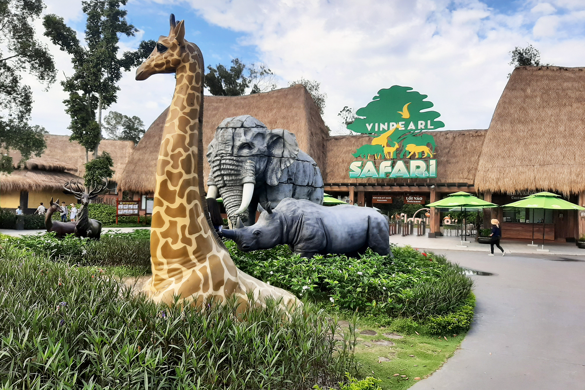 safari vinpearl phú quốc united center