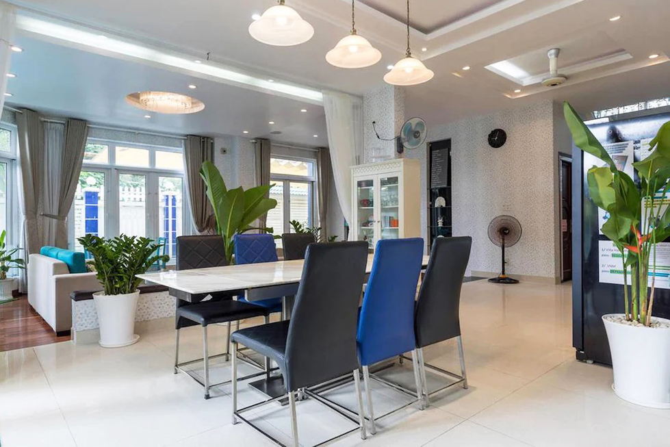 helly homestay quận 2