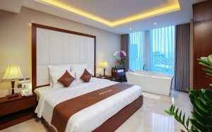khách sạn 4 sao hcm