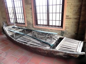 bộ sưu tập dụng cụ bảo tàng cội nguồn