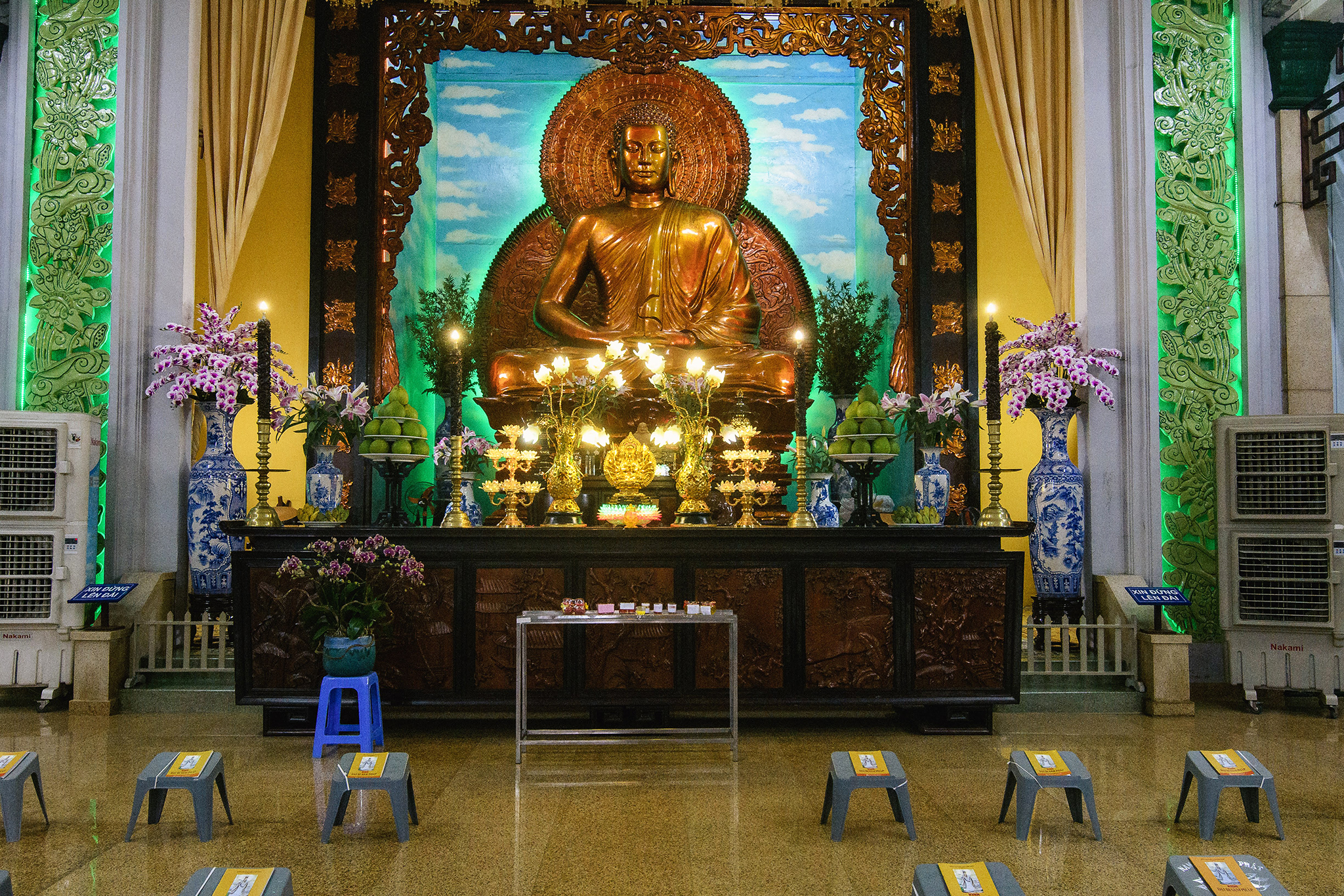 chính điện chùa xá lợi