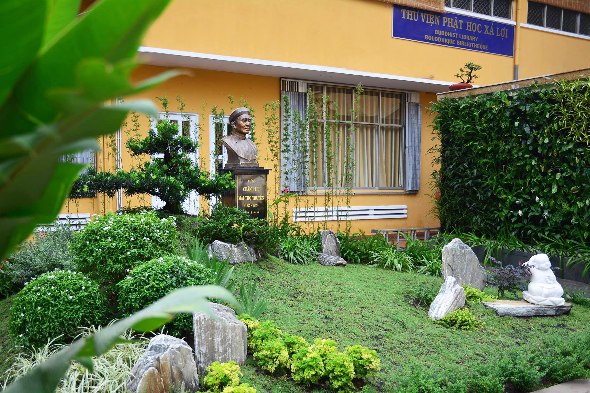 ngày lễ phật giáo thường niên chùa xá lợi