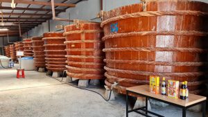 nhà thùng nước mắm phùng hưng