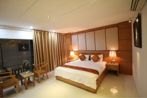 khách sạn đẹp quận 10