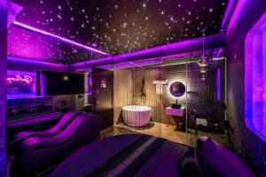 khách sạn giá rẻ quận 10