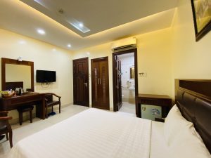 bình hưng hotel có bồn tắm
