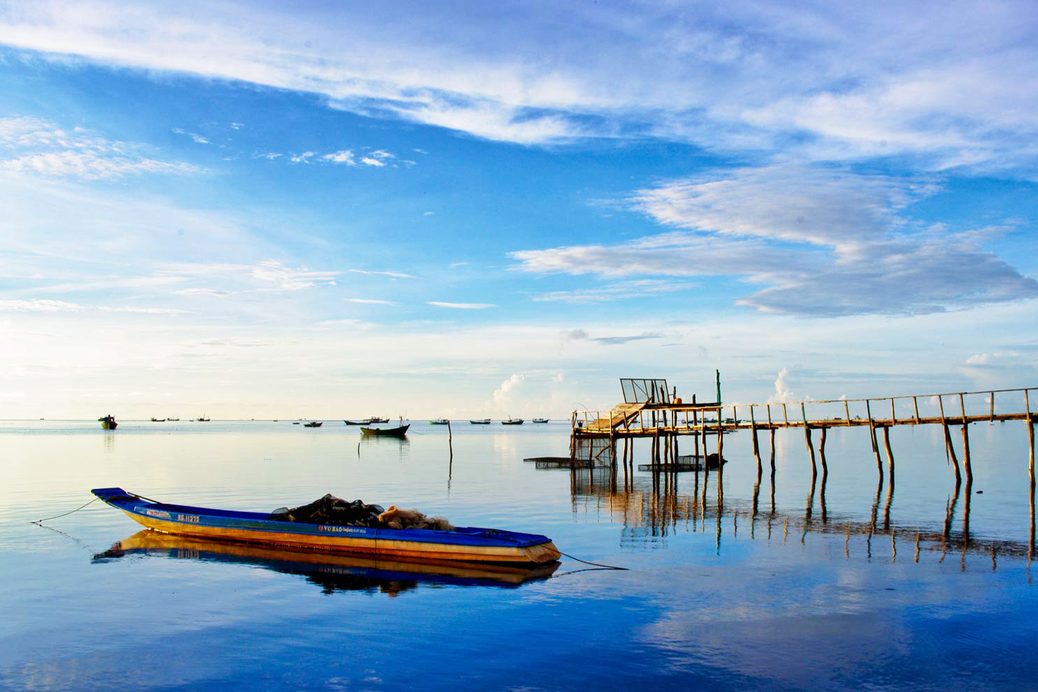 bình minh ở làng chài hàm ninh phú quốc