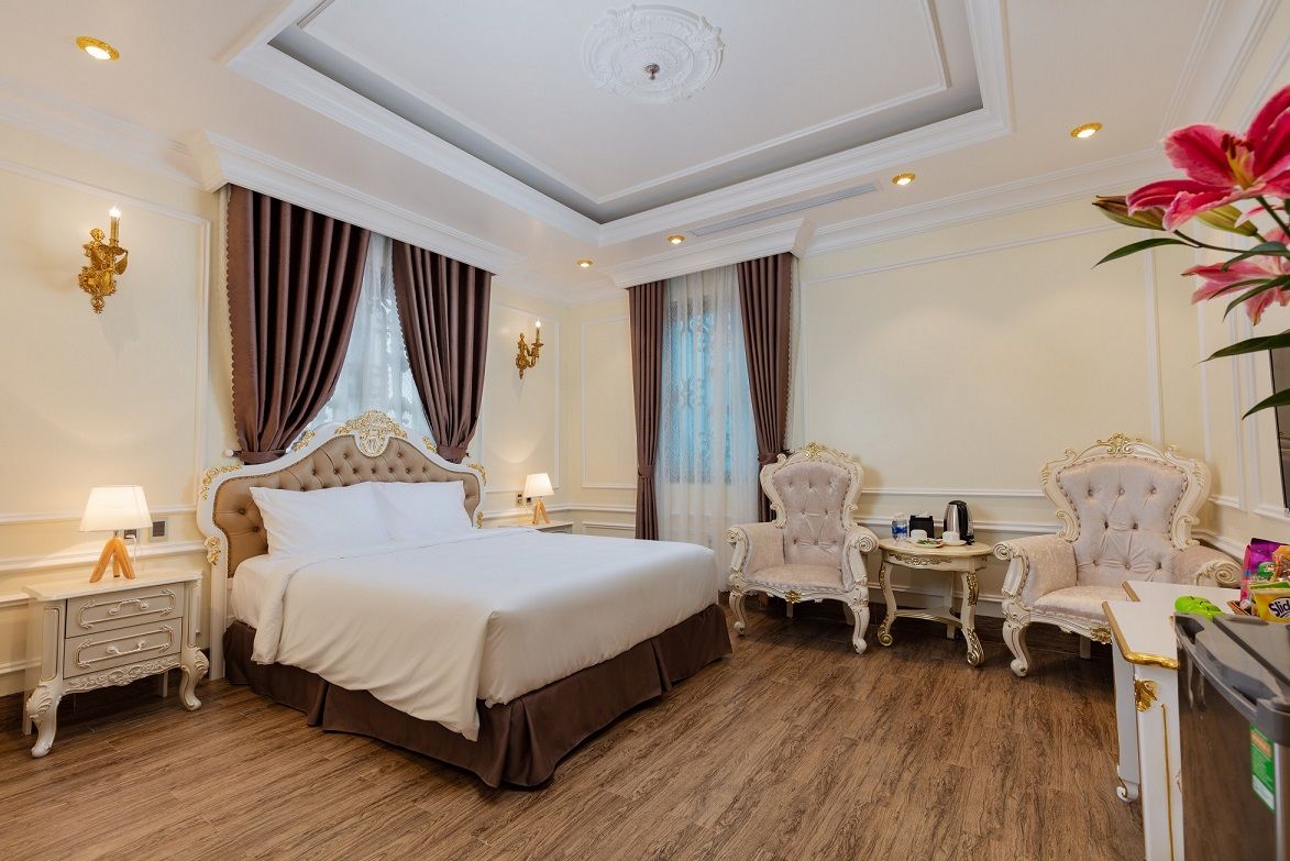 Top 30 địa điểm du lịch Quảng Ninh view đẹp thu hút du khách 53 cam-binh-hotel