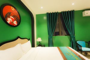the opera hotel