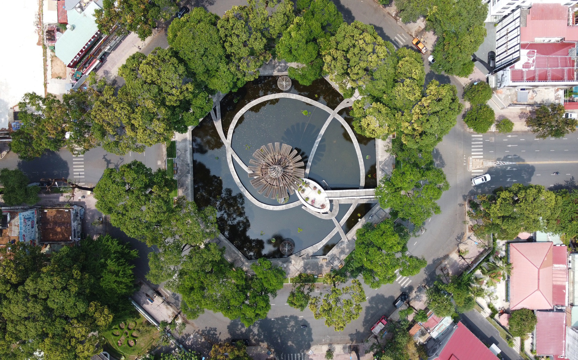 kinh nghiệm mua hoa ở chợ hồ thị kỷ
