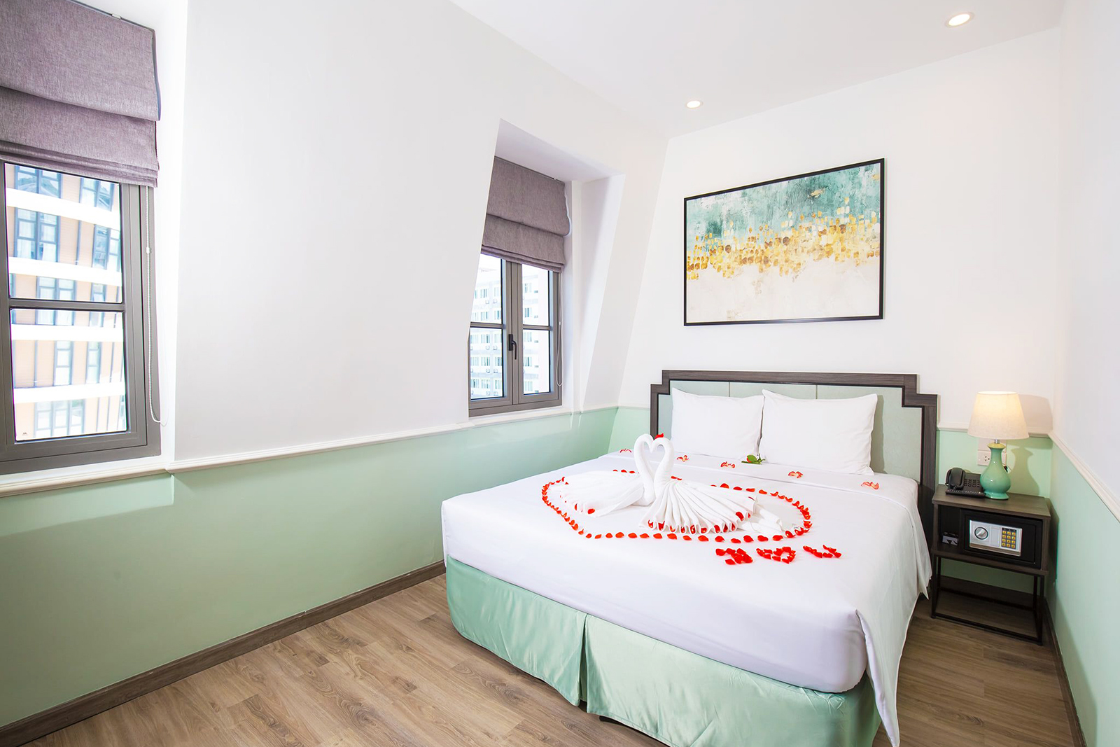 paralia hotel phú quốc có chỗ đậu xe hơi