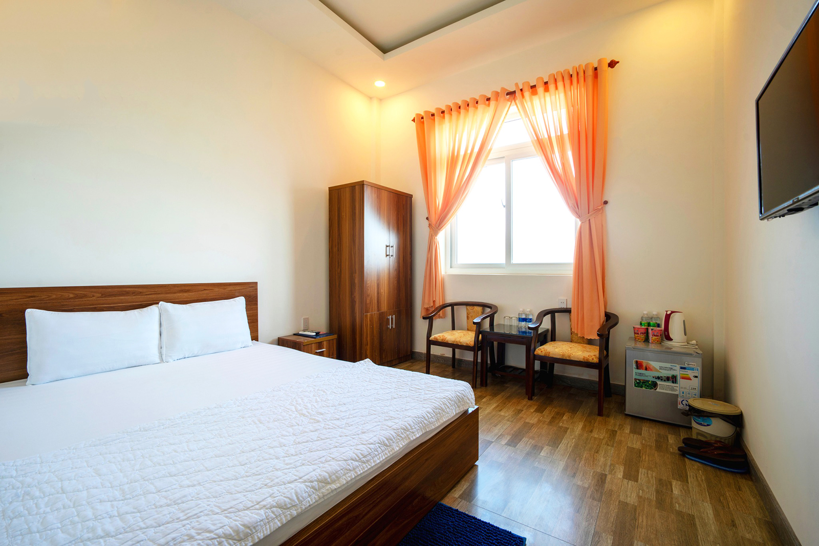 phú quốc hotel có chỗ đậu xe hơi