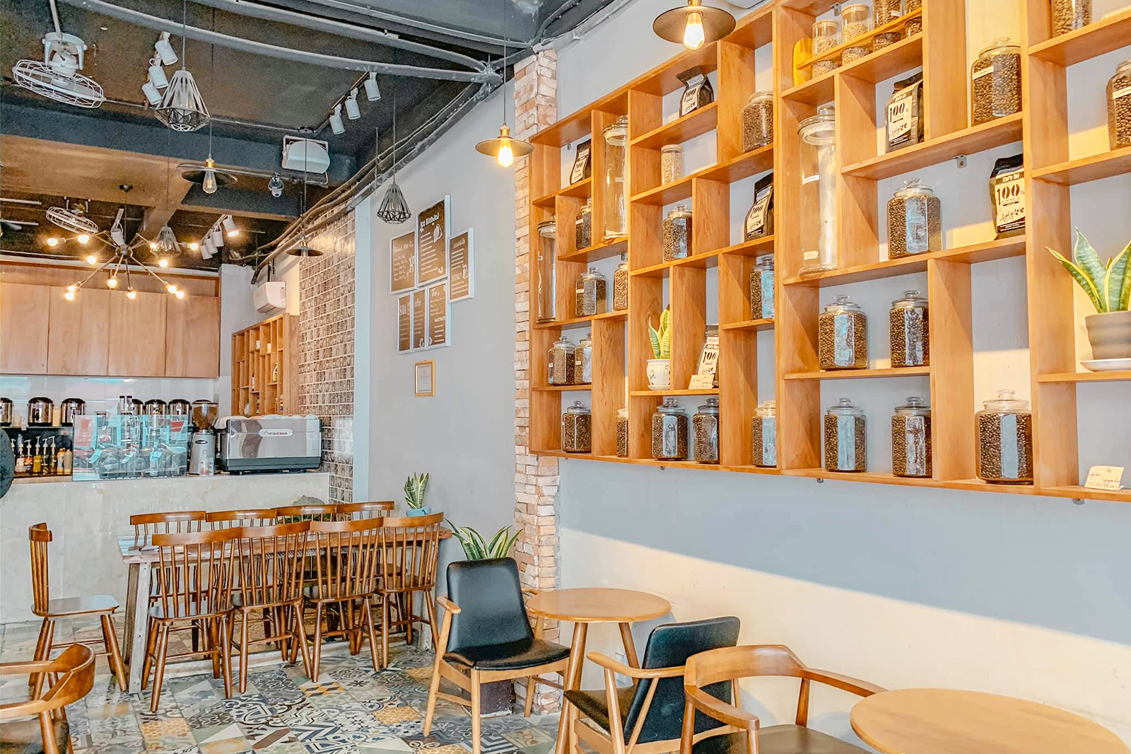 cafe 24h gò vấp