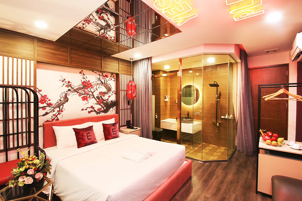 khách sạn ở phan xích long