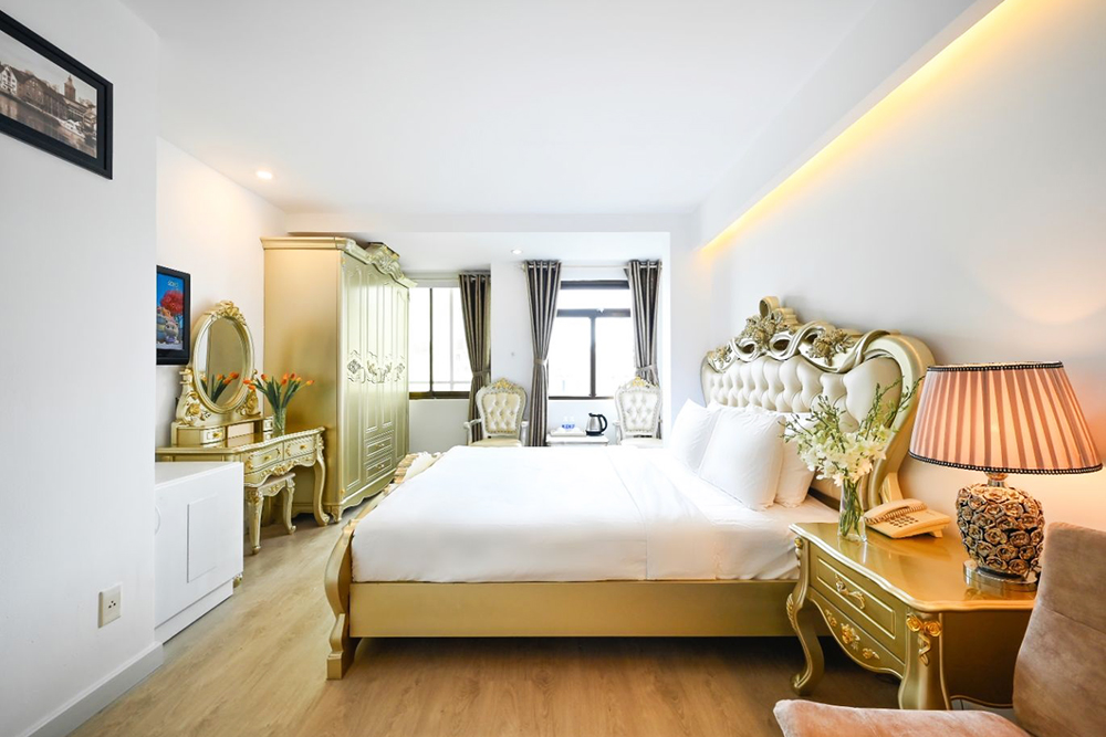 adela hotel gần phố đi bộ nguyễn huệ