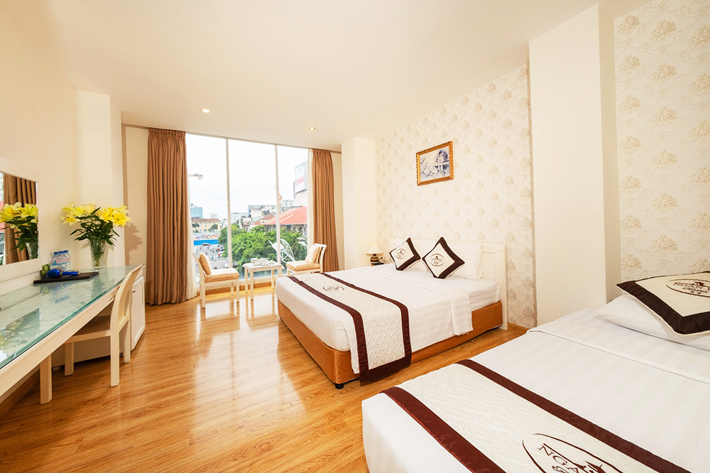 ngân hà hotel gần phố đi bộ nguyễn huệ