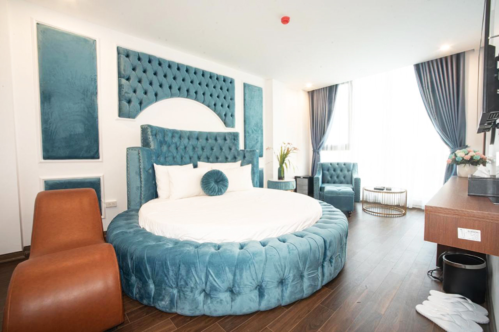 khách sạn royal hotel gần huyện đan phượng