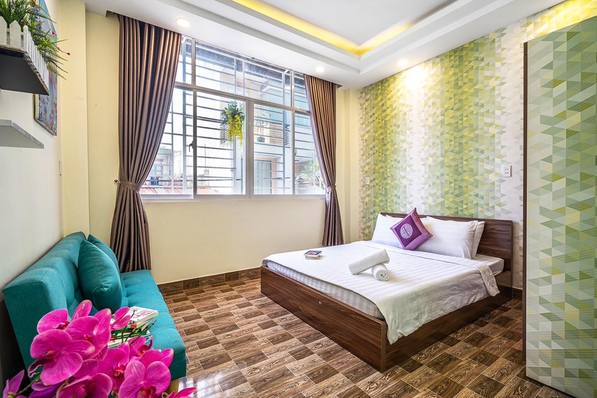 khách sạn full house gần nhà thờ đức bà