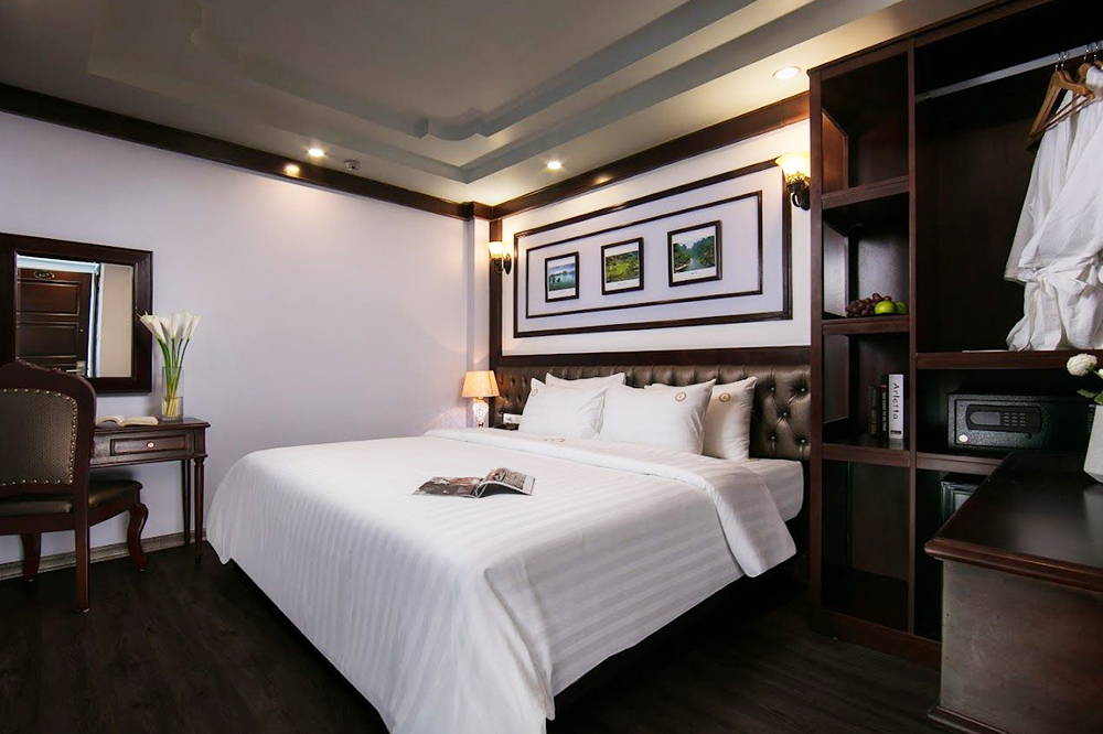 khách sạn sense central hotel gần nhà hát lớn hà nội