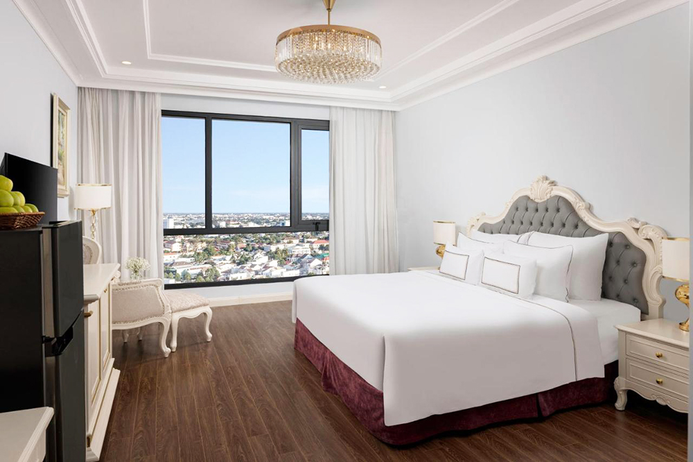 khách sạn melia vinpearl phu ly gần chùa hương